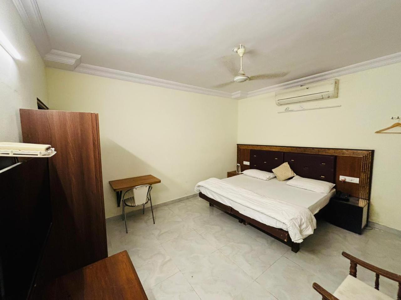 Royal Palms Luxury Service Apartment ناغبور الغرفة الصورة