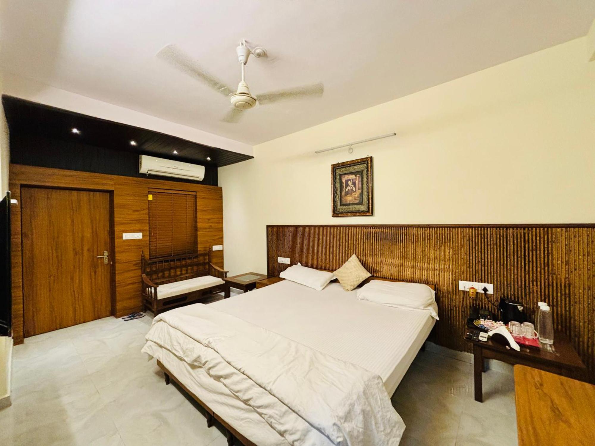 Royal Palms Luxury Service Apartment ناغبور المظهر الخارجي الصورة