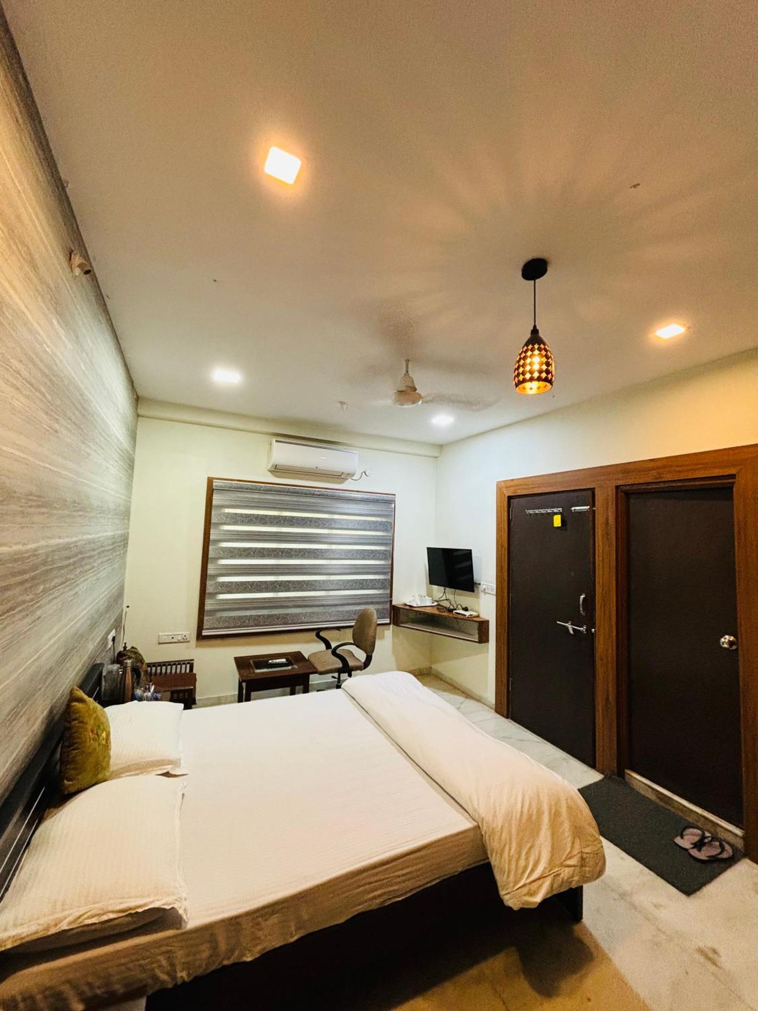 Royal Palms Luxury Service Apartment ناغبور المظهر الخارجي الصورة