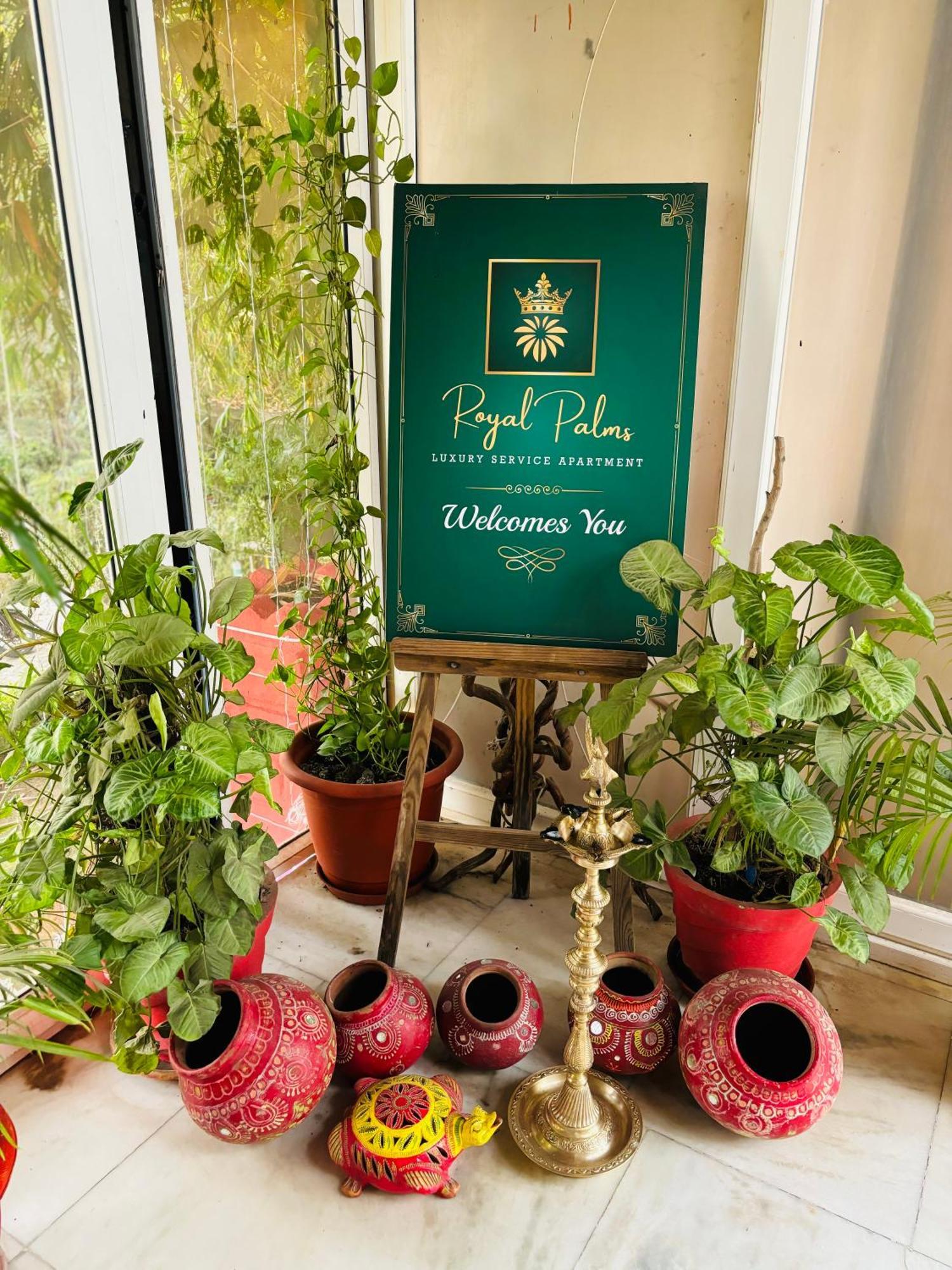 Royal Palms Luxury Service Apartment ناغبور المظهر الخارجي الصورة